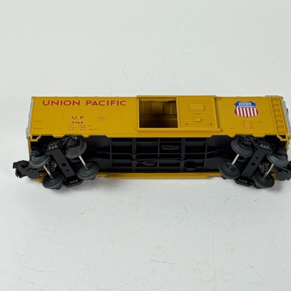Rail Kings Rugged Rails O-27 Union Pacific BoxCar #33-7402 single door O gauge - Picture 8 of 11
